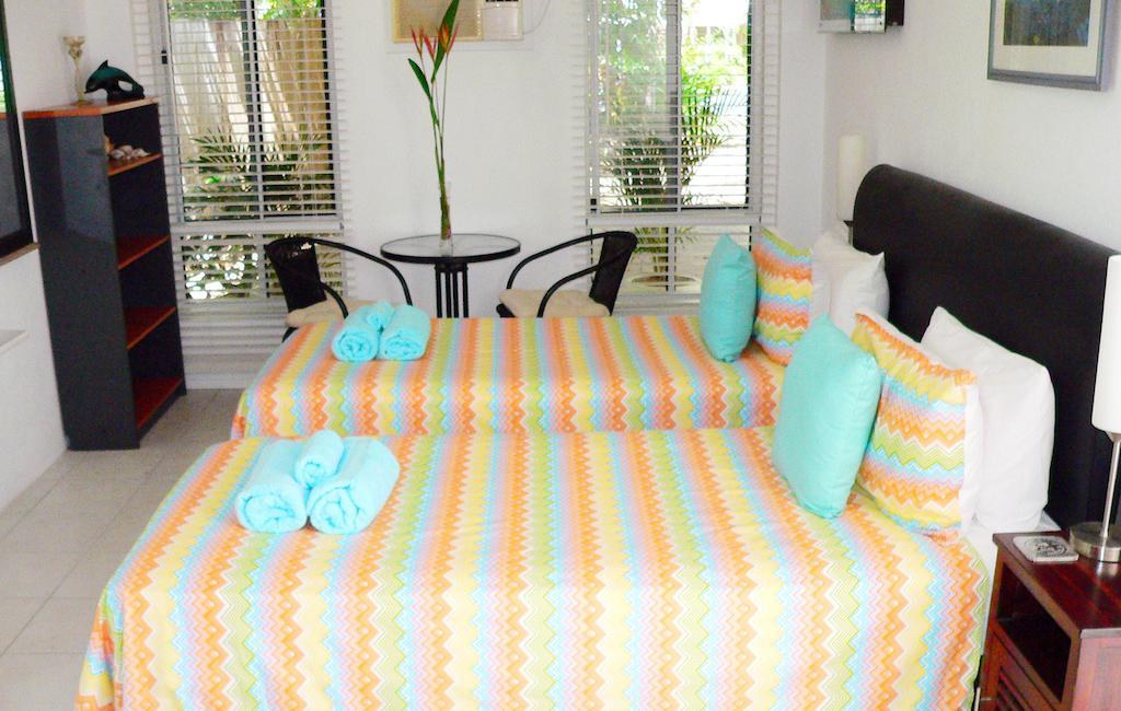 South Pacific Bed & Breakfast Clifton Beach Rum bild