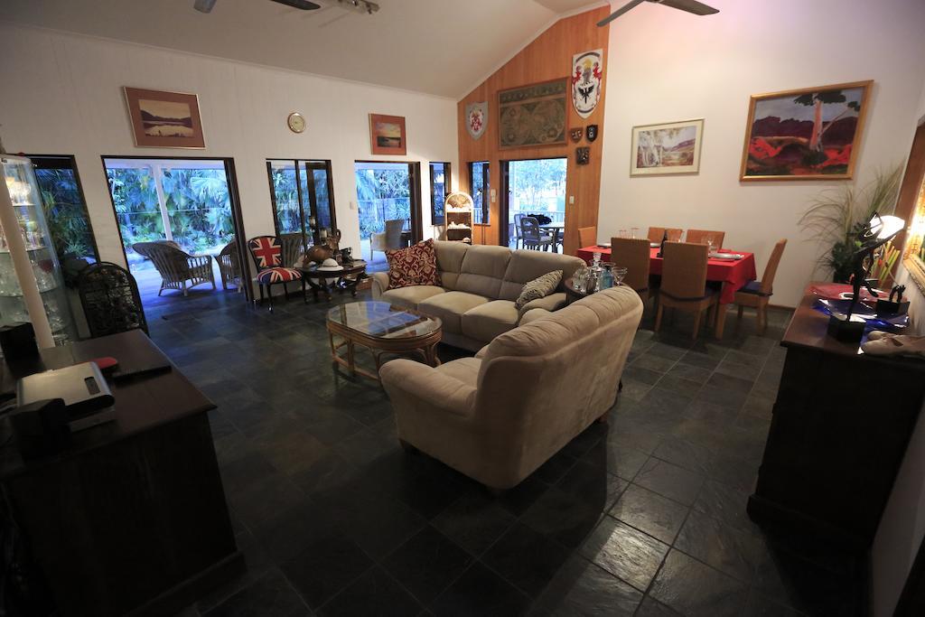 South Pacific Bed & Breakfast Clifton Beach Exteriör bild