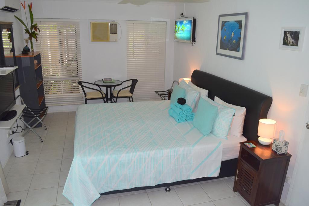 South Pacific Bed & Breakfast Clifton Beach Exteriör bild