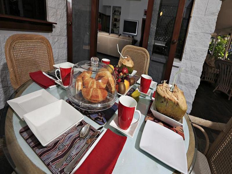 South Pacific Bed & Breakfast Clifton Beach Exteriör bild
